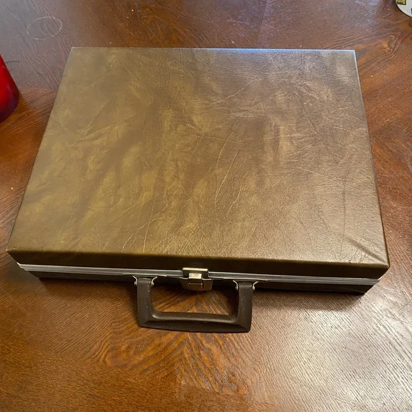 Vintage brown coin collectors briefcase - Picture 5 of 6